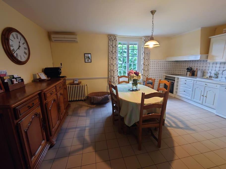 Entre Pierre Et Vigne - Charming Former Winery Farmhouse With Hot Tub & Swimming Pool 莫内斯捷 外观 照片